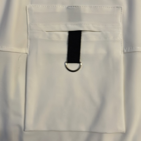 Cute top - Picture 4 of 5